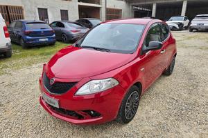 Lancia Ypsilon 1.0 FireFly 5 porte S&S Hybrid Ecoc