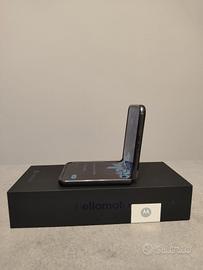 Motorola Razr50 8/256gb