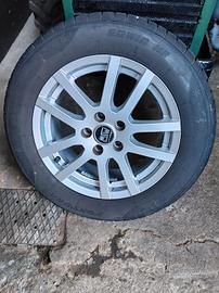 4 pneumatici invernali 205 60 R16 con cerchio 