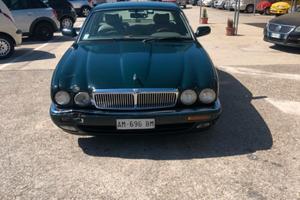 Jaguar XJ 3.2 cat Executive
