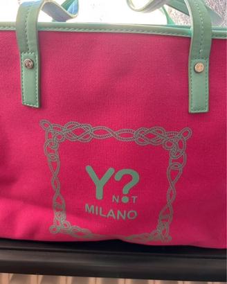 Borsa mare con cerniera e manici