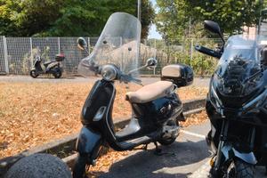 vespa 125 anno 2006