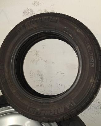 Gomme 155/70/r13.  75 T