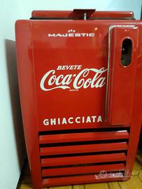 GHIACCIAIA COCA COLA MAJESTIC