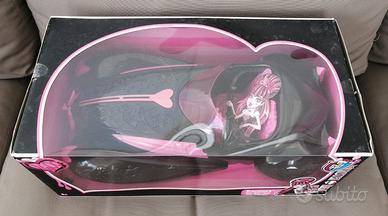 Monster High Draculaura Sweet 1600 Roadster X4031