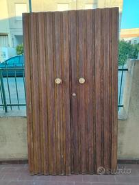 portone legno massiccio  