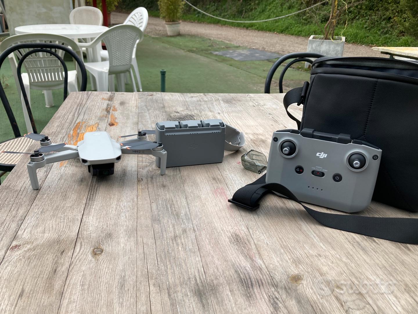 Dji Mini 2 SE Flymore Combo - Audio/Video In vendita a Terni