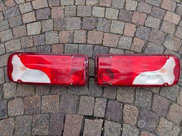 Coppia Fanali Posteriori Iveco Daily / Ducato / Ca