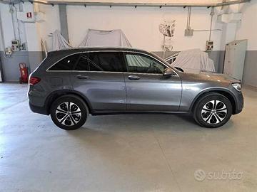 MERCEDES-BENZ GLC 300 e 4Matic EQ-Power Business E