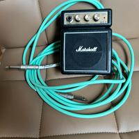 Marshall MS-2  con cavo Fender