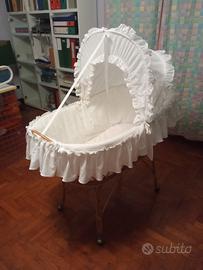 Culla neonato vintage in vimini