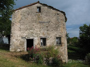 Rudere da ristrutturare