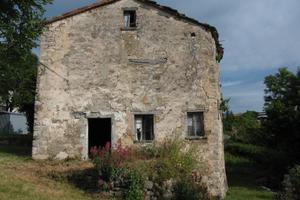 Rudere da ristrutturare