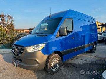 Mercedes-benz Sprinter F39/33 311 CDI FWD TA Furgo