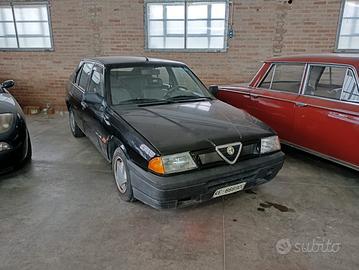 Alfa Romeo 33 1.3 V