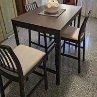 stupendo tavolo bar con sgabelli 