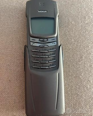 Nokia 8910