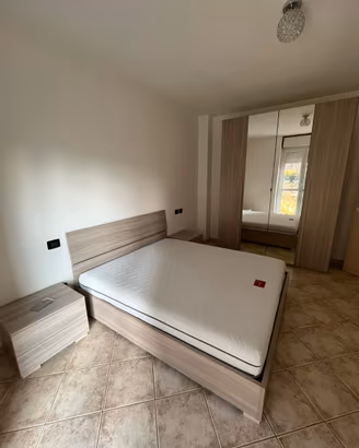 Camera da letto matrimoniale
