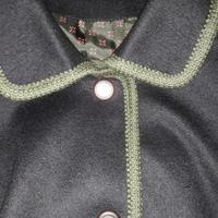 Cappotto con mantellina