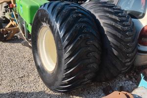 Gommoni 550/60 r22.5