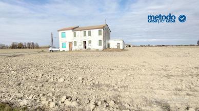 TERRENO AGRICOLO DI 10.000 METRI CON ABITAZIONE