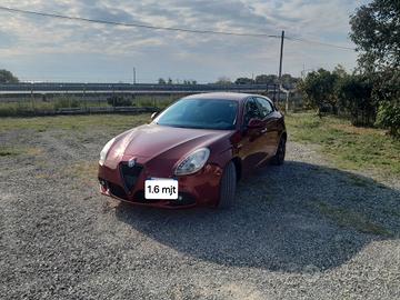 Alfa Romeo Giulietta 1.6 JTDm-2 105 CV Distinctive