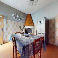 4 LOCALI A LATIANO