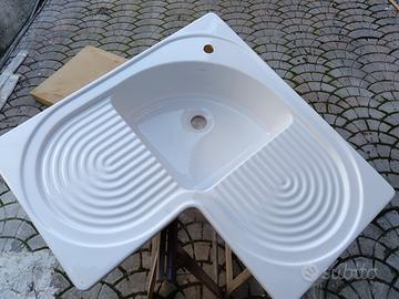 lavello angolare in ceramica 