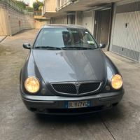 Lancia Lybra