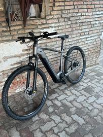 Bicicletta elettrica Focus Jarifa2 6.8 29'' grigio