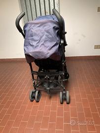 Passeggino pieghevole usato