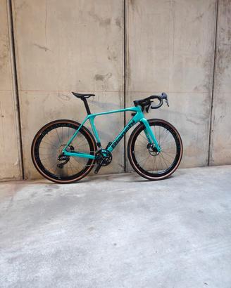 Gravel BIANCHI impulso RC 