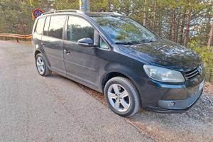 VW TOURAN 1.4 ECOFUEL COMPLETAMENTE REVISIONATA