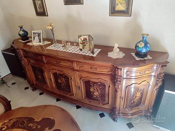 Credenza intarsiata