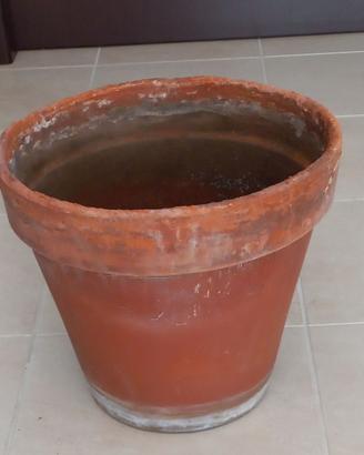 Vaso in terracotta Ø 33 H 27 e sottovaso