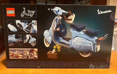 Lego vespa 10928 espositore - Collezionismo In vendita a Vicenza