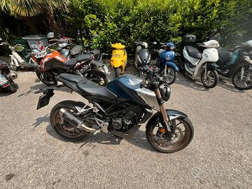 Honda Cb125r