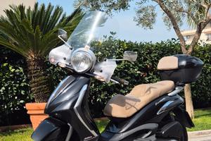Piaggio Beverly Tourer 300 anno 2010