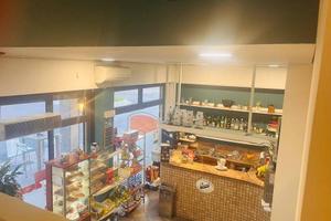 Attività / Licenza di 54 m² a Albenga