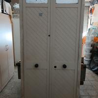 portone di ingresso.