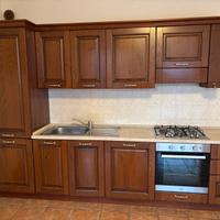 Cucina completa di elettrodomestici