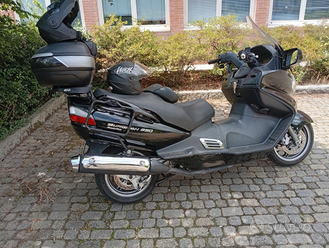 Suzuki Burgman 650, anno 2011