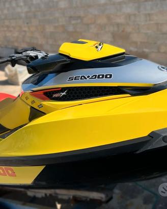 Moto d'acqua SeaDoo RXT 260 RS - 2017 - 3 posti
