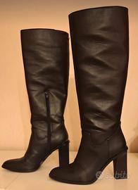 Stivali al ginocchio. Taglia n.36.Buffalo 