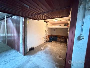 Box / Garage di 12 m² a San Mauro Torinese