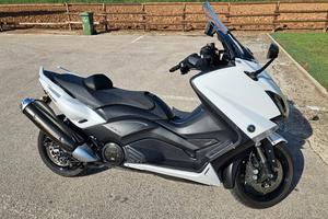 Scooter Yamaha T.Max 530