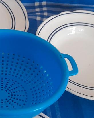 2 Piatti Vintage "La Primula+Gratis scolapasta