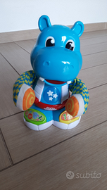 Ippopotamo Clementoni Parla, Suona, Balla