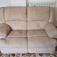 Divano 2 posti con relax 