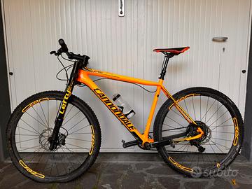 Mountain bike cannondale front